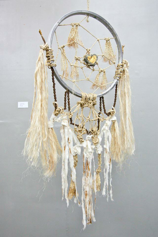 "Janies got a dream" - a crafty dream-catcher made of indigenous materials and used bicycle parts by Denise Marie Silva. Photo by Christian Evren Lozañes.